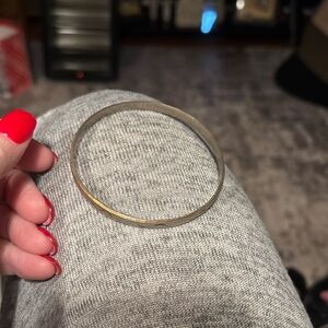 Bangle bracelet